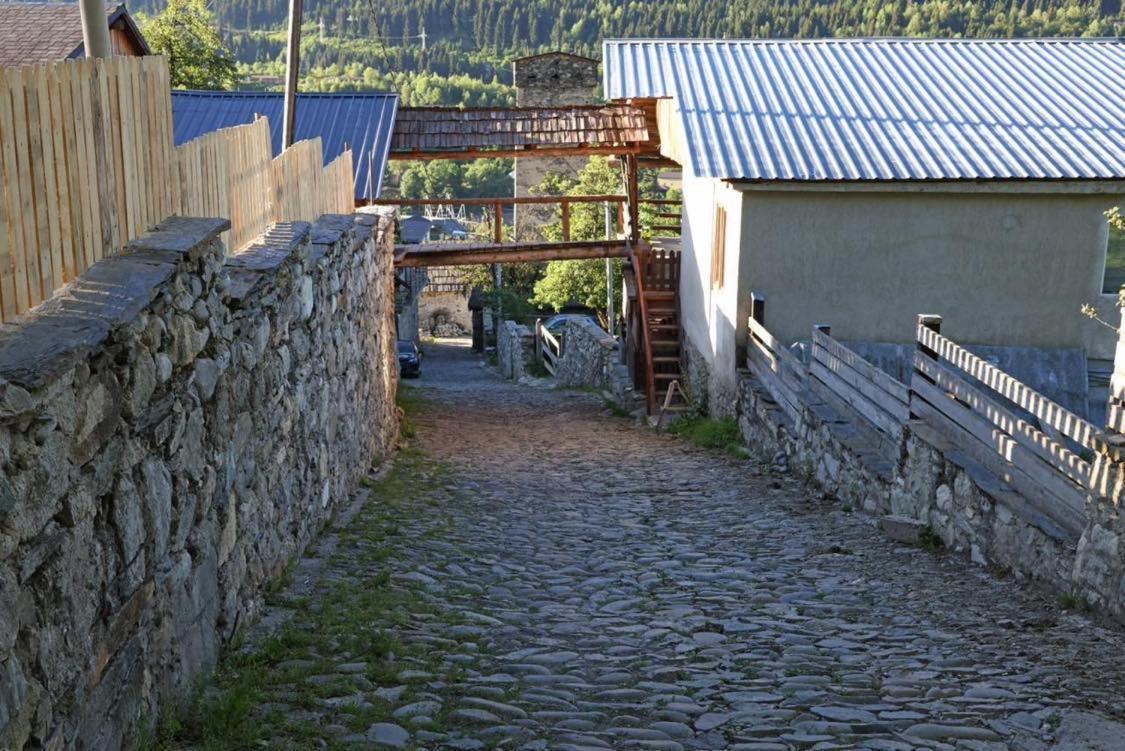 Mestialux Guesthouse Exterior foto