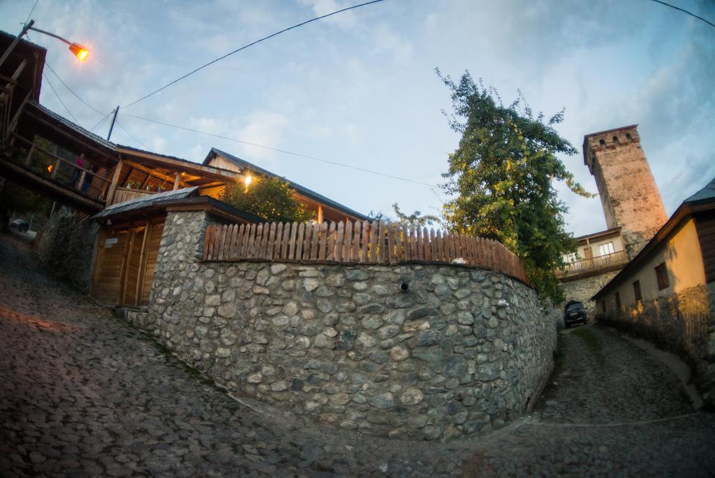 Mestialux Guesthouse Exterior foto
